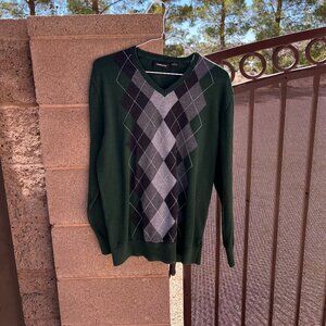 Plaid V-Neck Light Sweater - L